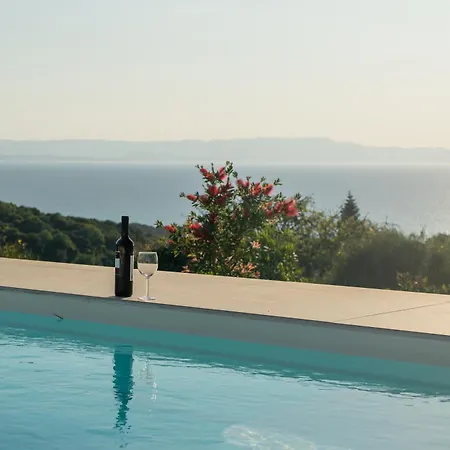 Filokalia With Exceptional View - Happy Kastro-Kyllini